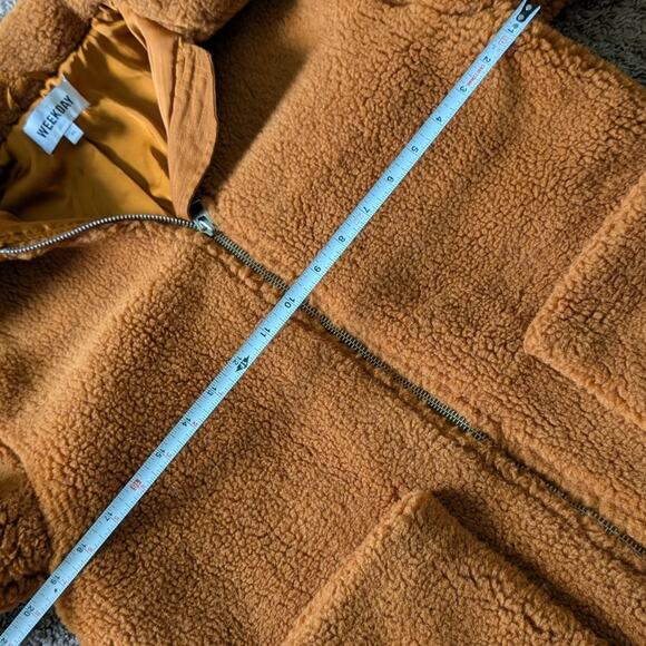 Weekday Felice Fleece Long Sleeve Full Zip Teddy Coat Jacket, size XS - Picture 7 of 9